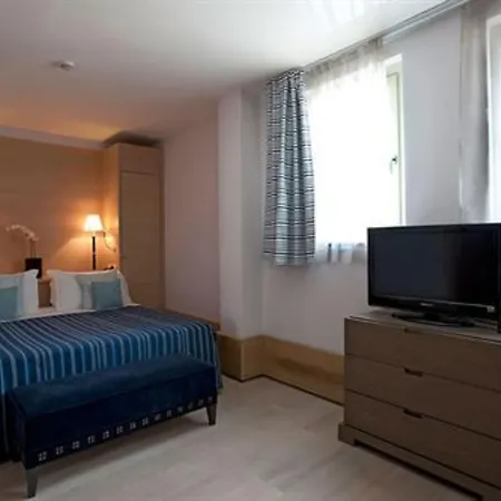 Grand & - The Leading Of The World מלון 5*