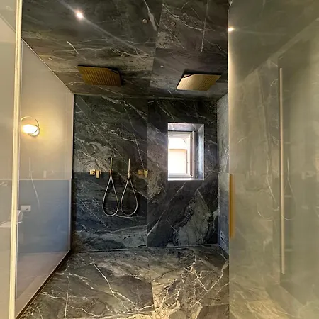 Grand & - The Leading Of The World 5* Алассіо
