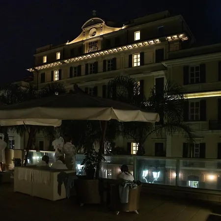 Hotel Grand & - The Leading Of The World