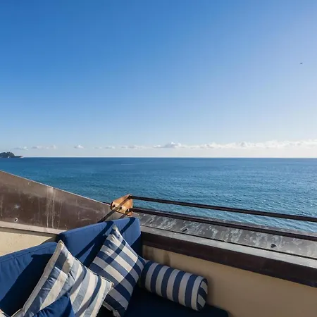 Grand & - The Leading Of The World Alassio