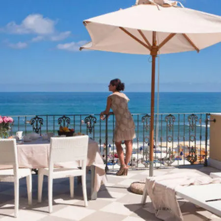 Grand & - The Leading Of The World Hotel 5*