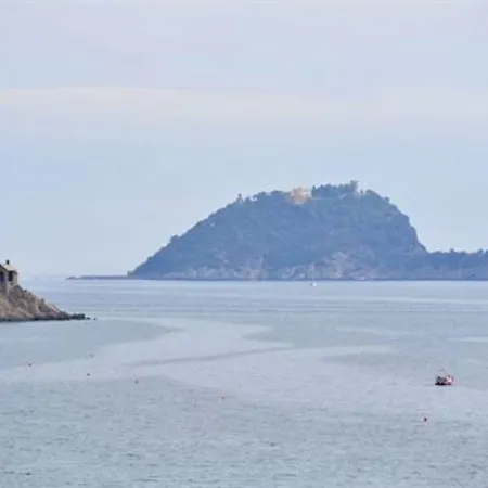 Hotell Grand & - The Leading Of The World 5*