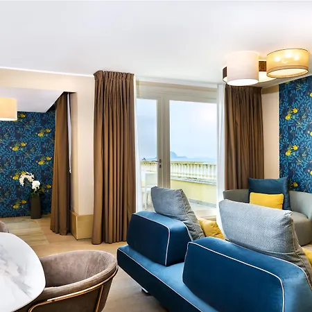 Grand & - The Leading Of The World Alassio