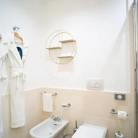 Grand & - The Leading Of The World 5*