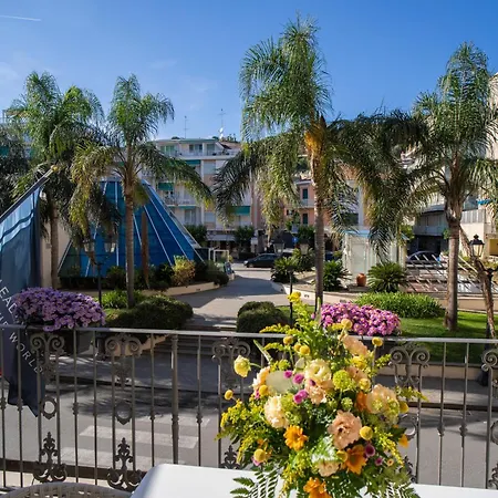 Grand & - The Leading Of The World 5* Alassio