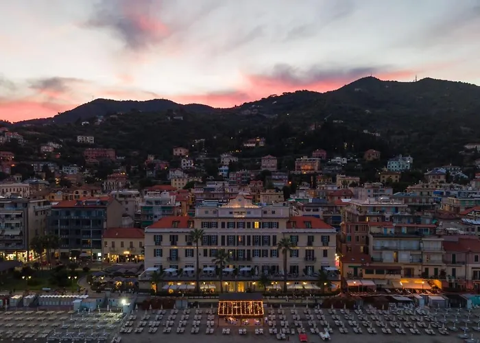 Grand & - The Leading Of The World Hotell 5*